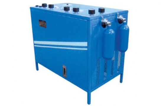 點擊查看詳細信息<br>標題：AE102A氧氣充填泵 閱讀次數：2228